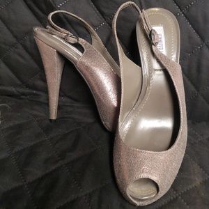 Jennifer Lopez heels